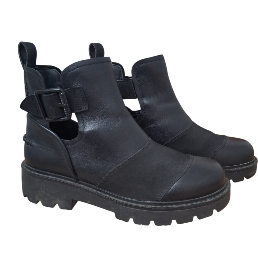 UGG Women's‎ size 6.5 Chunky Leather Stockton Moto Combat Gothic Cut-Out Booties